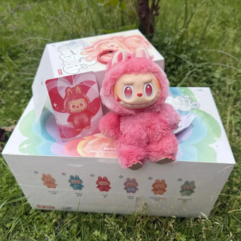 Labubu “Love” Figure – Big Into Energy Series